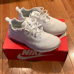 Women’s Nike shoes